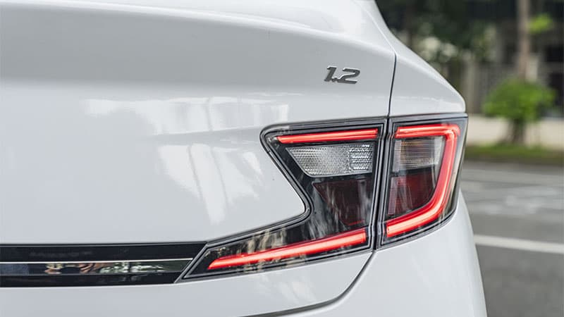 i10 Sedan Ngoại thất